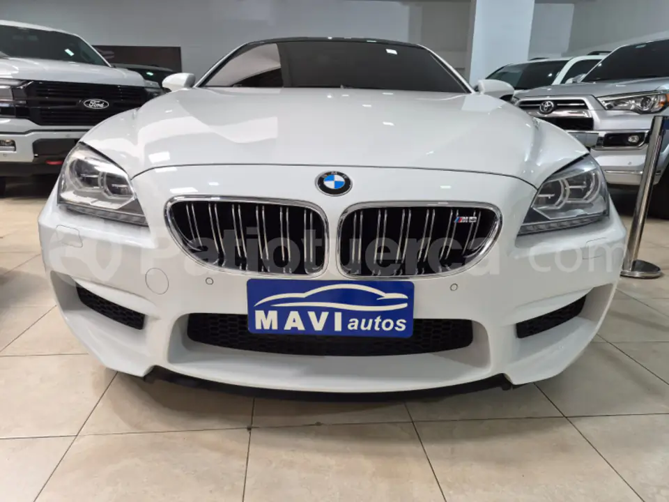 Foto 2 de BMW M6
