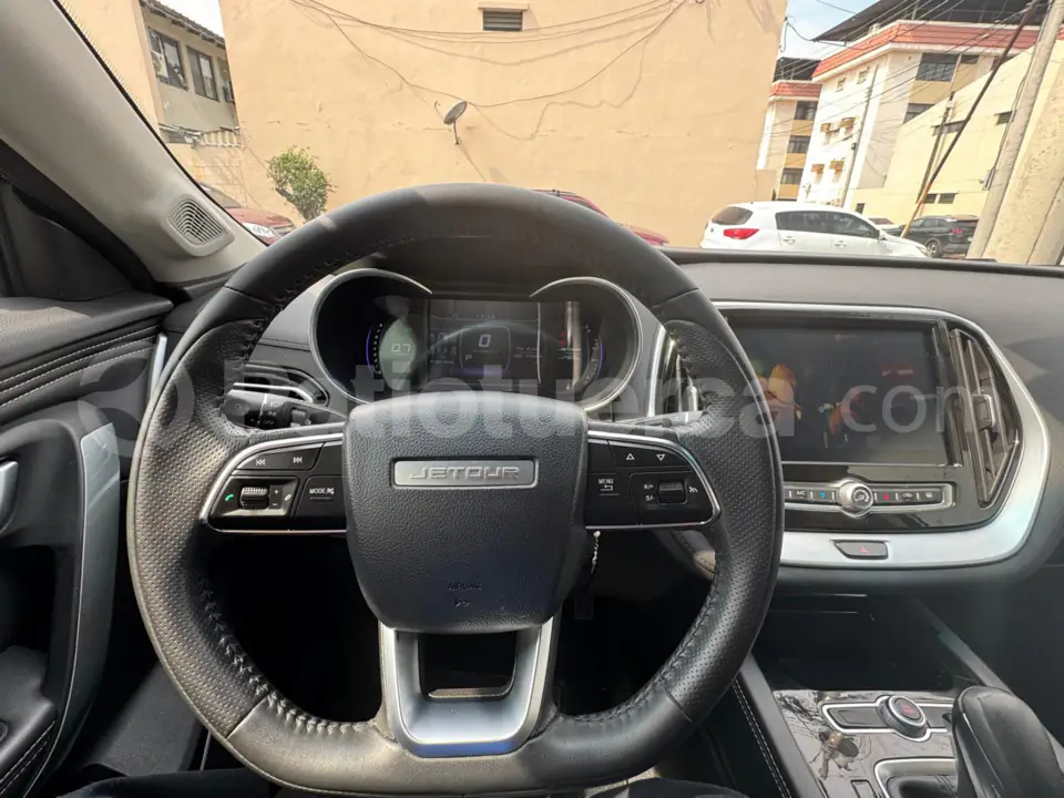 Foto 10 de Jetour X70 II AT 1.5T