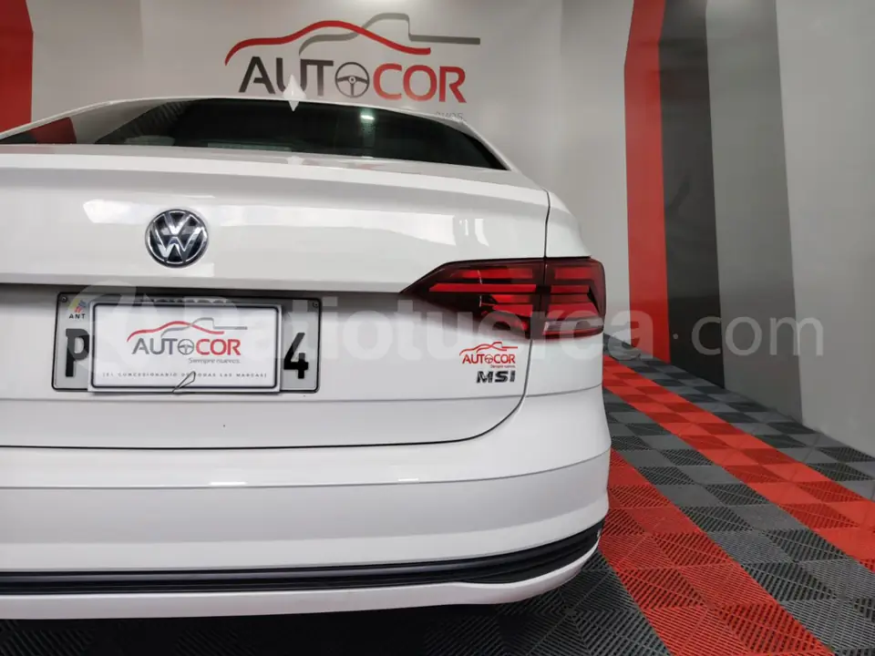 Foto 7 de Volkswagen Virtus