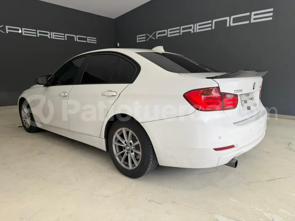Foto 5 de BMW 320i