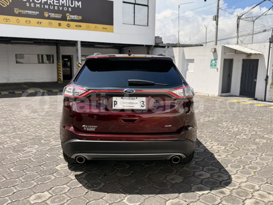 Foto 17 de Ford Edge