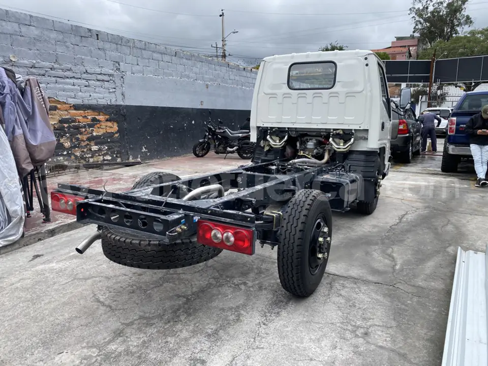 Foto 2 de JMC Carrying