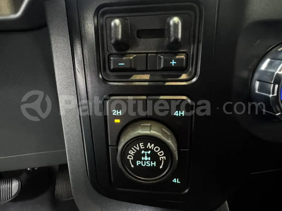 Foto 27 de Ford F150 XLT 4X4