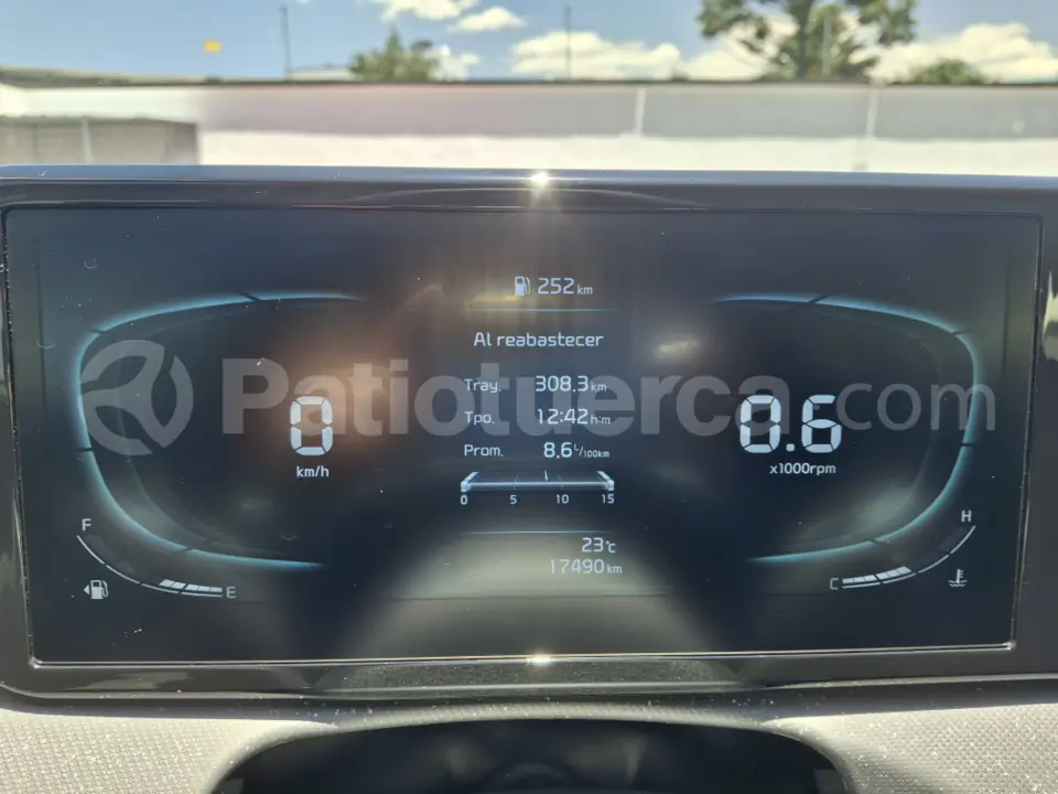 Foto 12 de Kia K3 CROSS