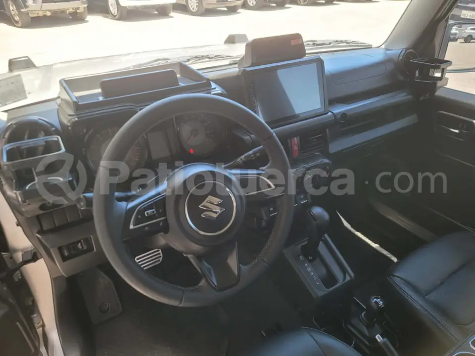 Foto 3 de Suzuki Jimny