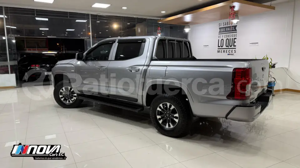 Foto 7 de Mitsubishi Triton GL
