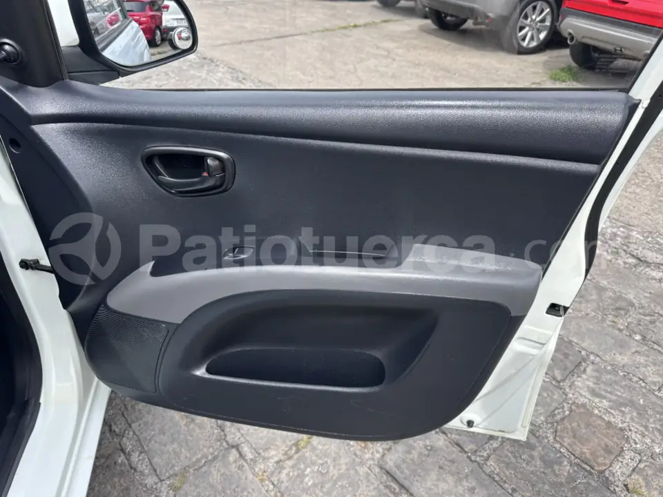 Foto 11 de Hyundai i10