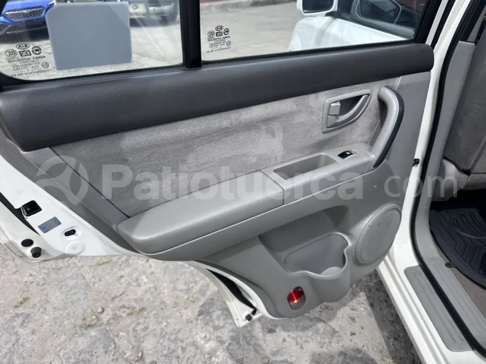 Foto 9 de Kia SORENTO LX