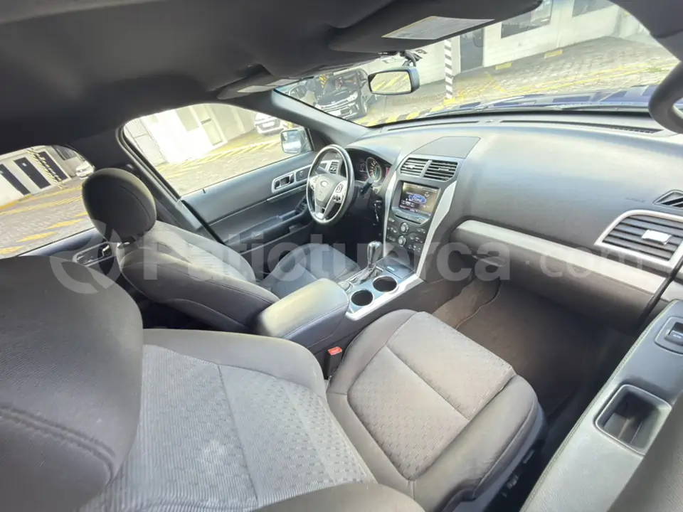 Foto 18 de Ford Explorer XLT