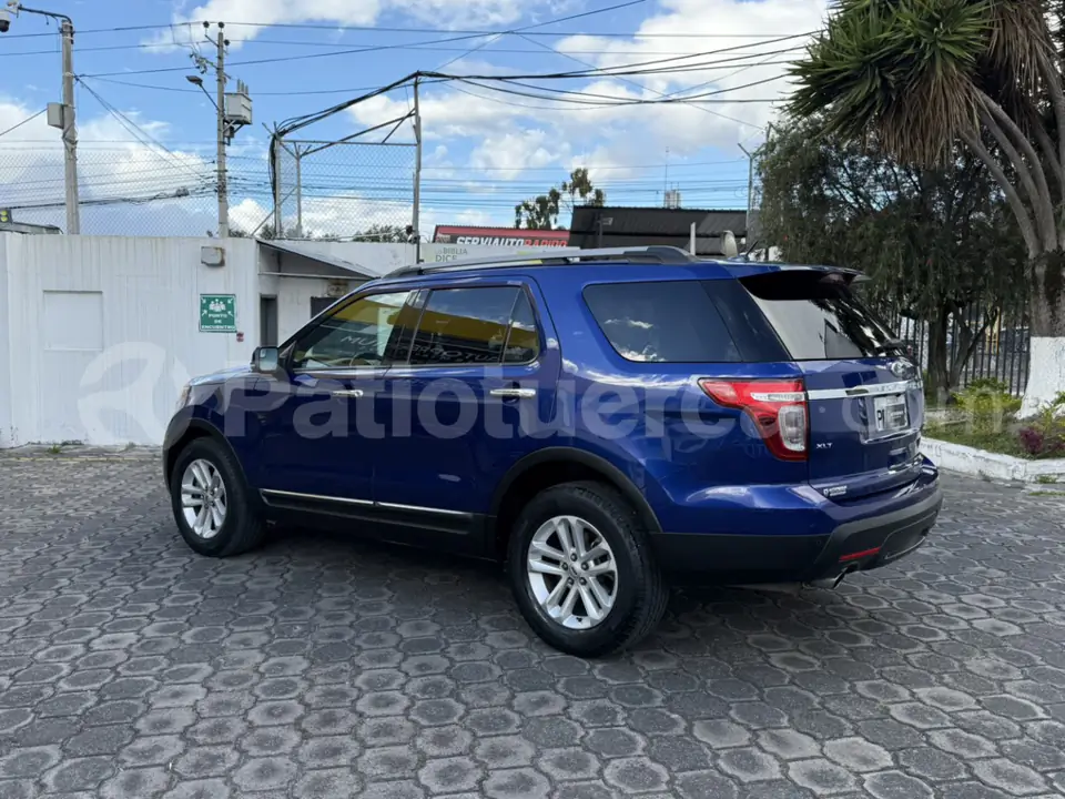 Foto 21 de Ford Explorer XLT
