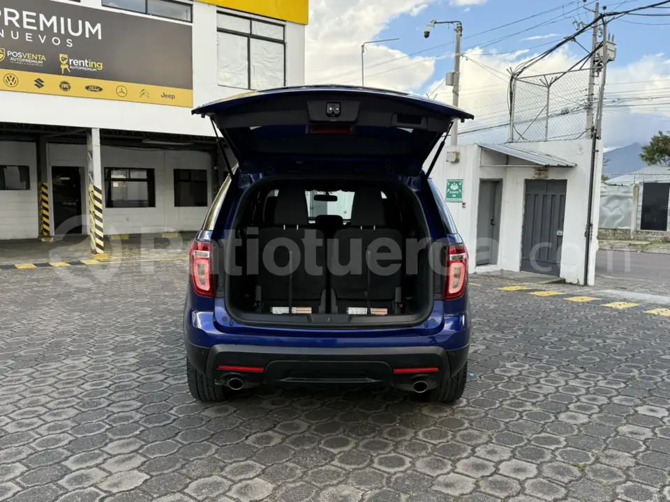 Foto 23 de Ford Explorer XLT