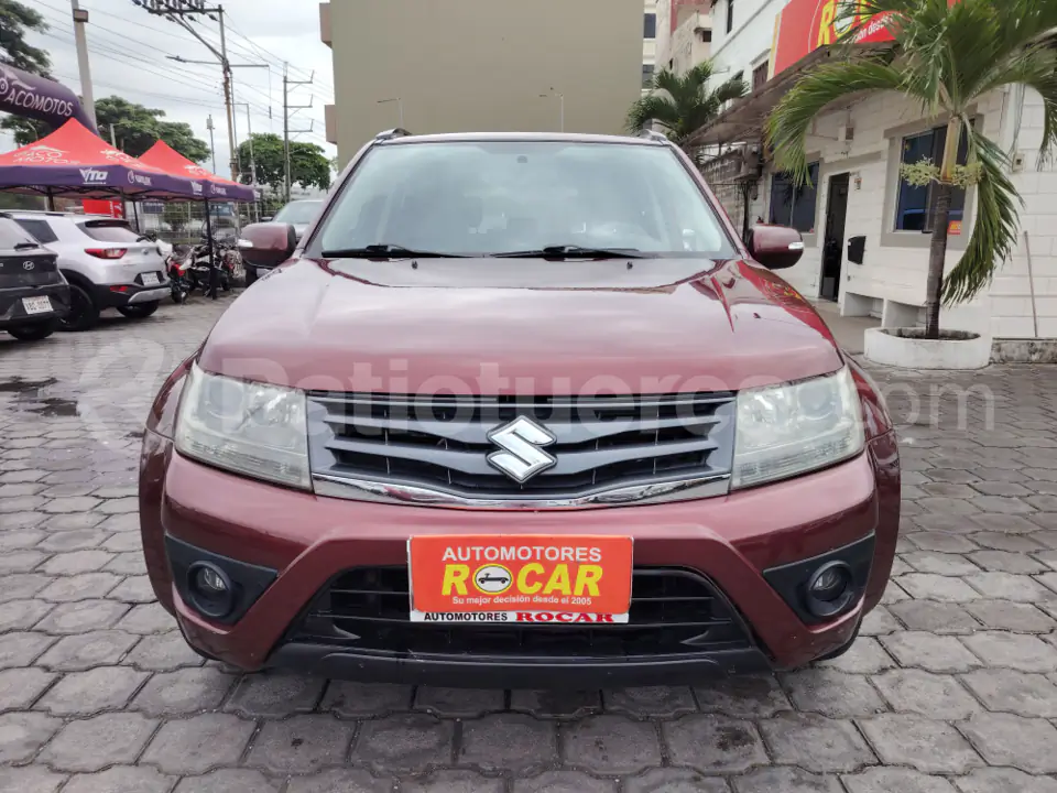 Foto 1 de Suzuki Grand Vitara SZ