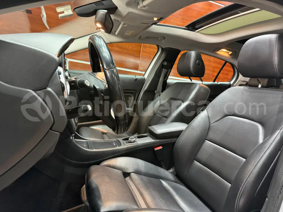 Foto 6 de Mercedes Benz GLA 180