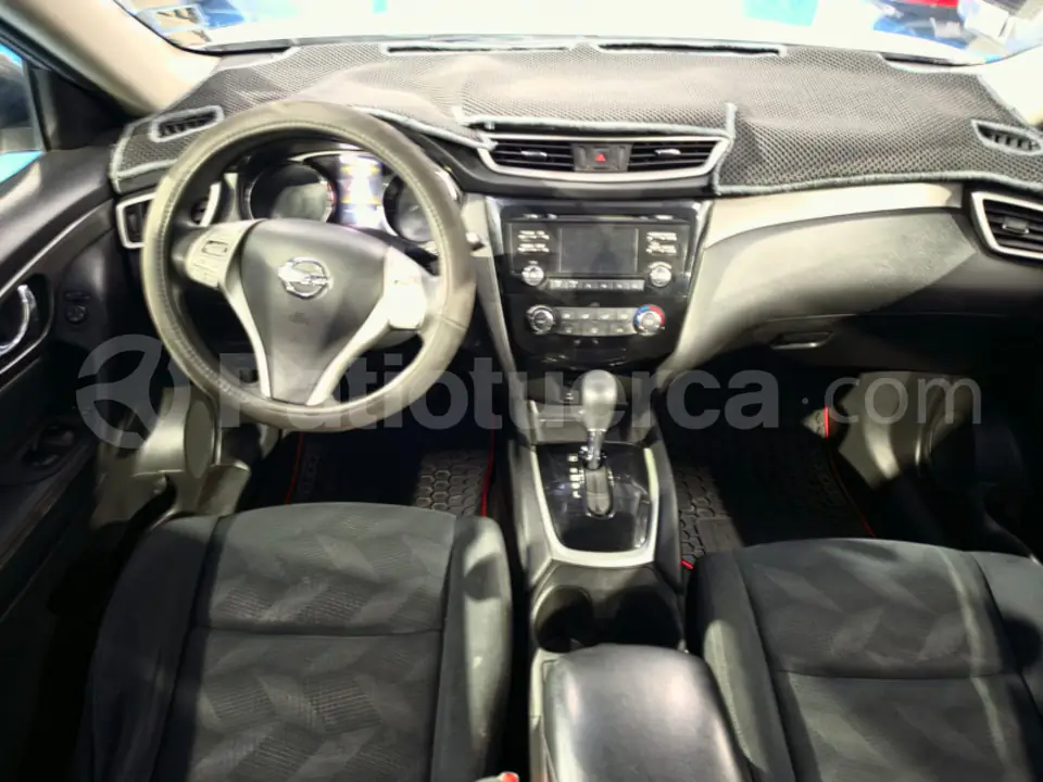 Foto 7 de Nissan XTRAIL 2 ROW