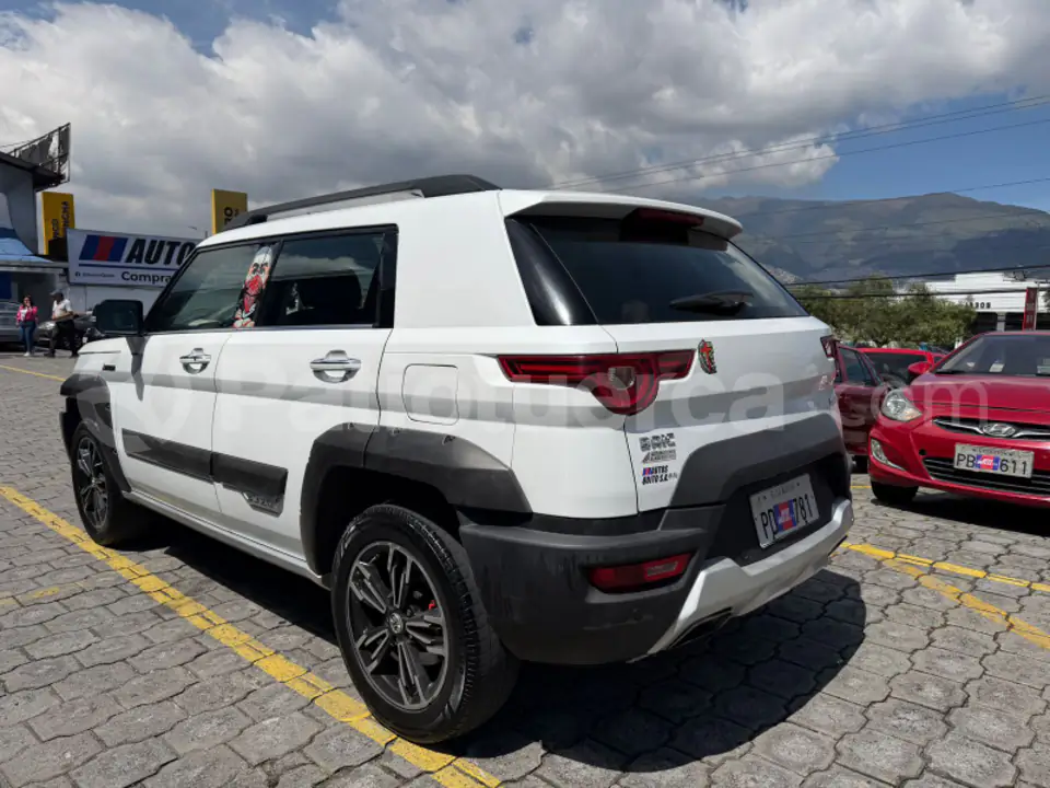 Foto 4 de Baic BJ20 LUXURY