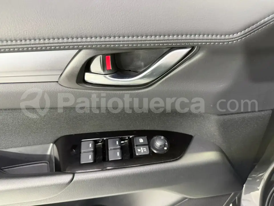 Foto 12 de Mazda CX5 CORE