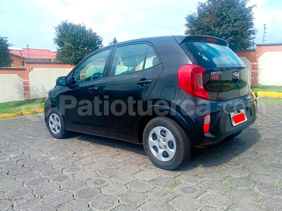 Foto 4 de Kia Picanto LX AC