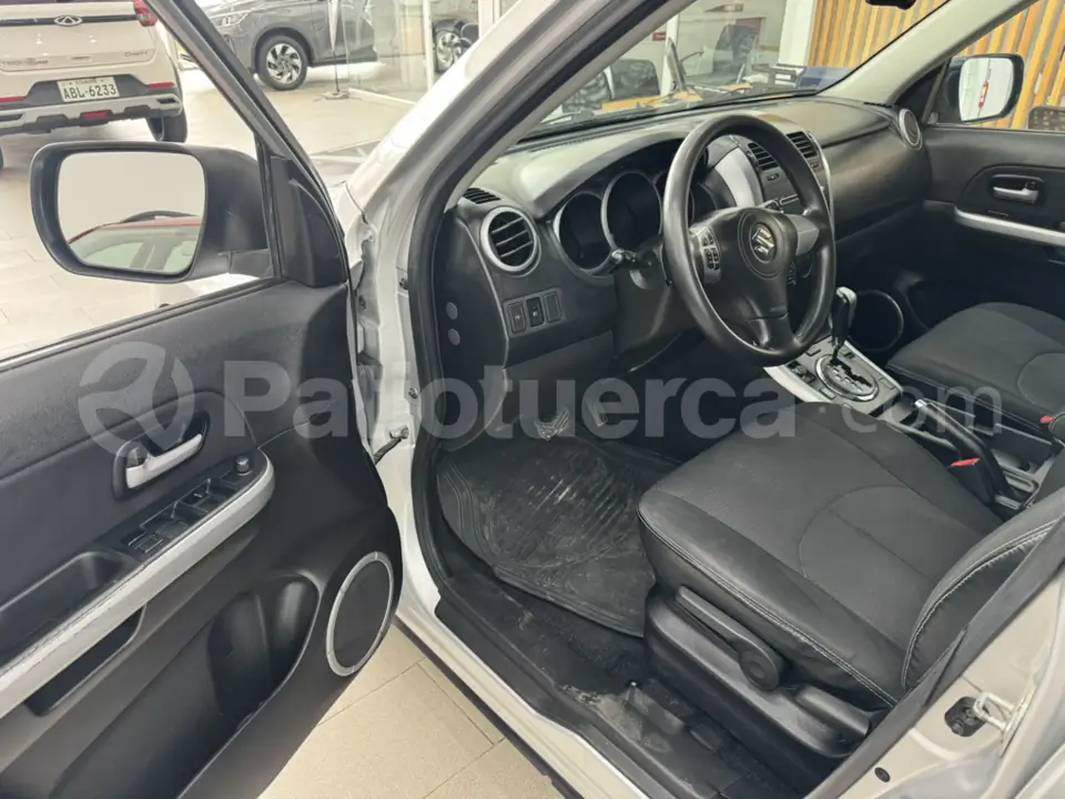 Foto 15 de Chevrolet Grand Vitara SZ 2.4