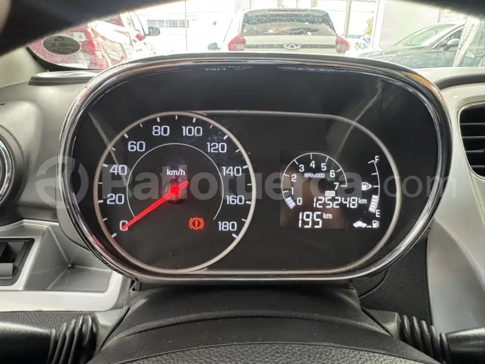 Foto 19 de Chevrolet BEAT PREMIER