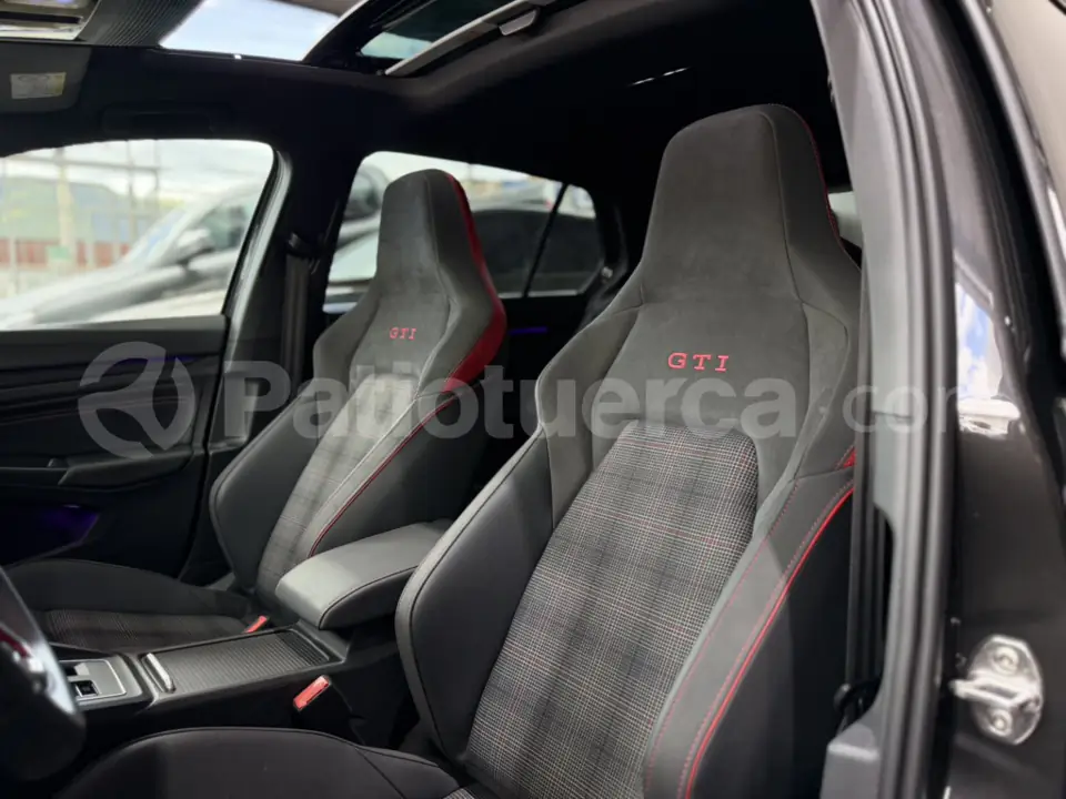 Foto 9 de Volkswagen Golf GTI