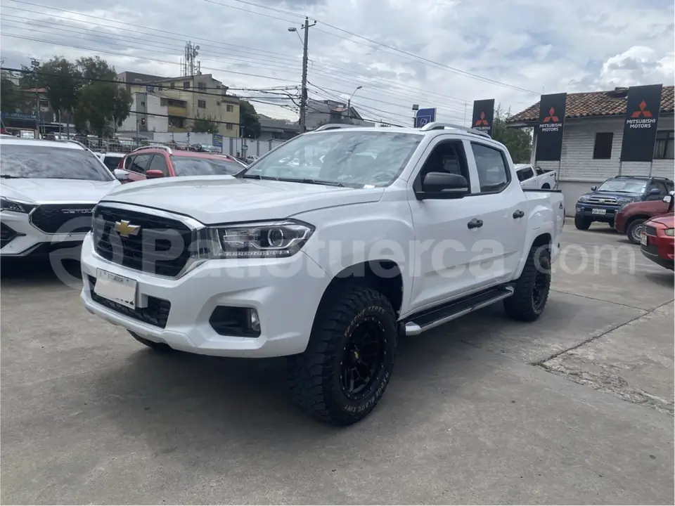 Foto 2 de Chevrolet D-MAX CRDI 2.5 CD 4X2 TM DIESEL