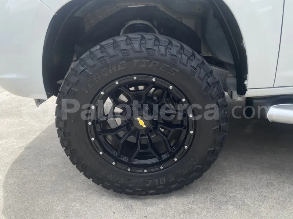 Foto 9 de Chevrolet D-MAX CRDI 2.5 CD 4X2 TM DIESEL