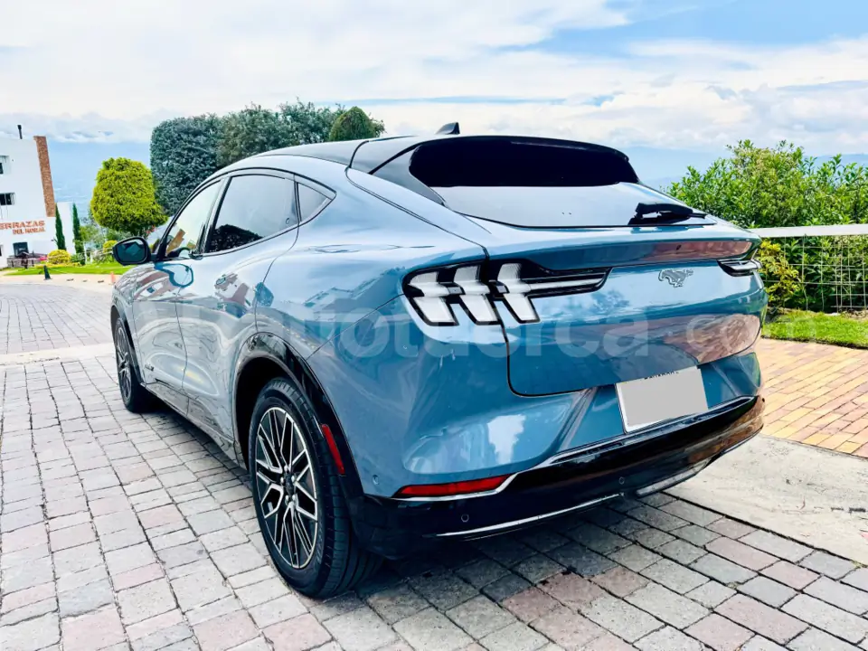 Foto 3 de Ford MUSTANG MARCH-E PREMIUM