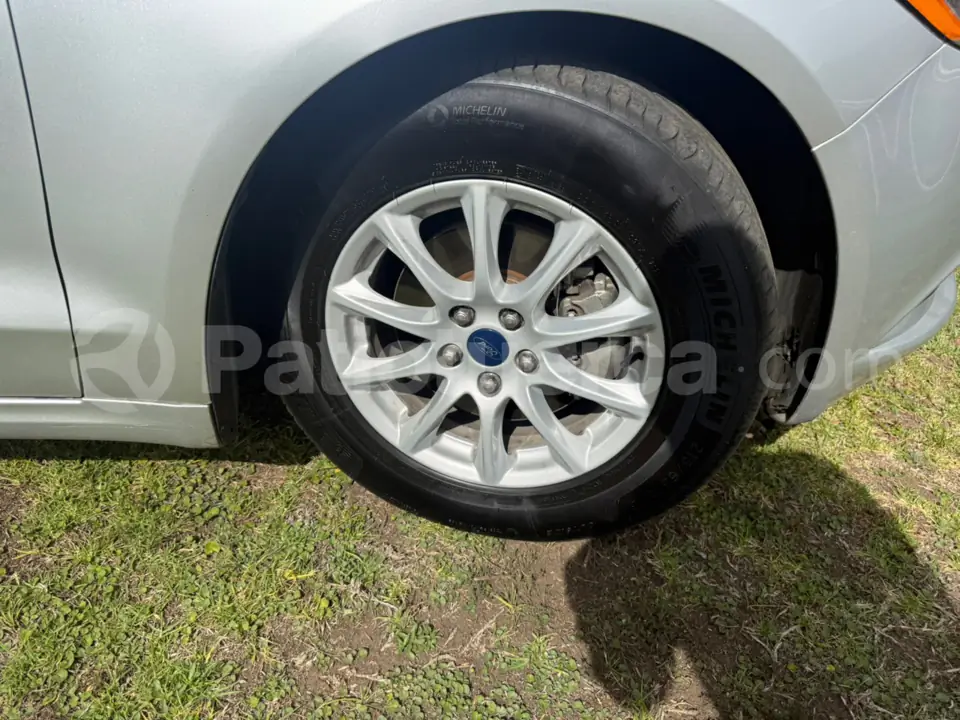 Foto 3 de Ford Fusion