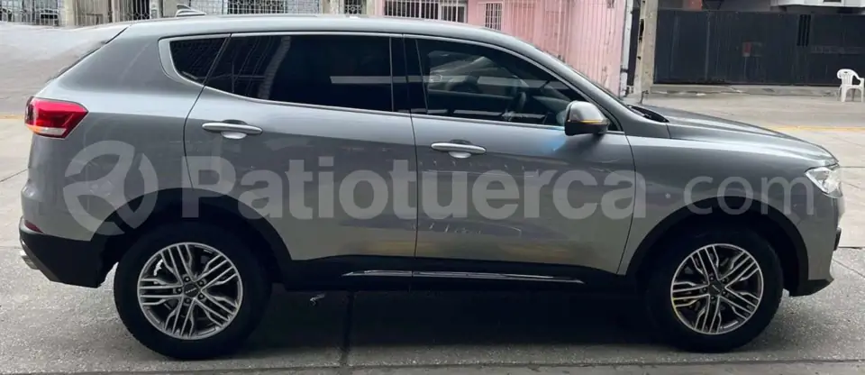 Foto 2 de Haval All New H6 Confort