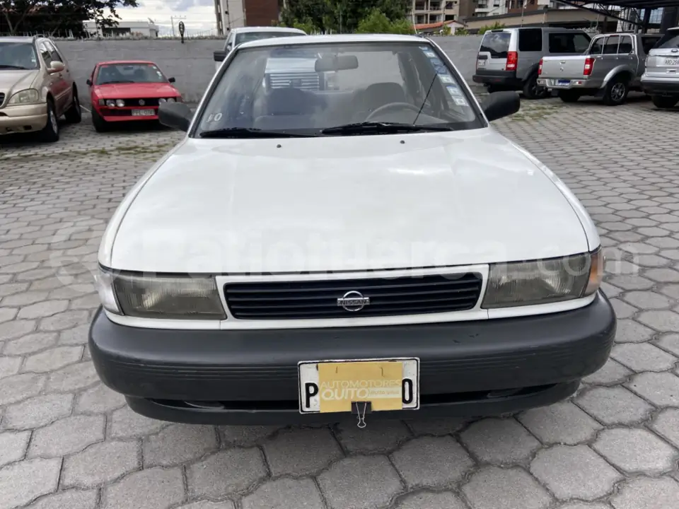 Foto 3 de Nissan Sentra B13