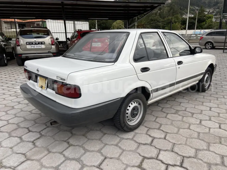 Foto 6 de Nissan Sentra B13