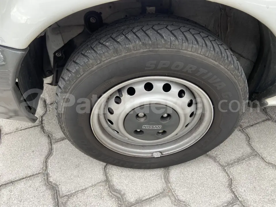 Foto 8 de Nissan Sentra B13