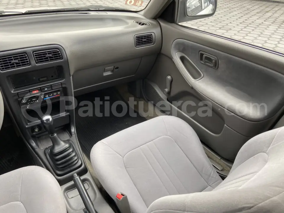 Foto 10 de Nissan Sentra B13