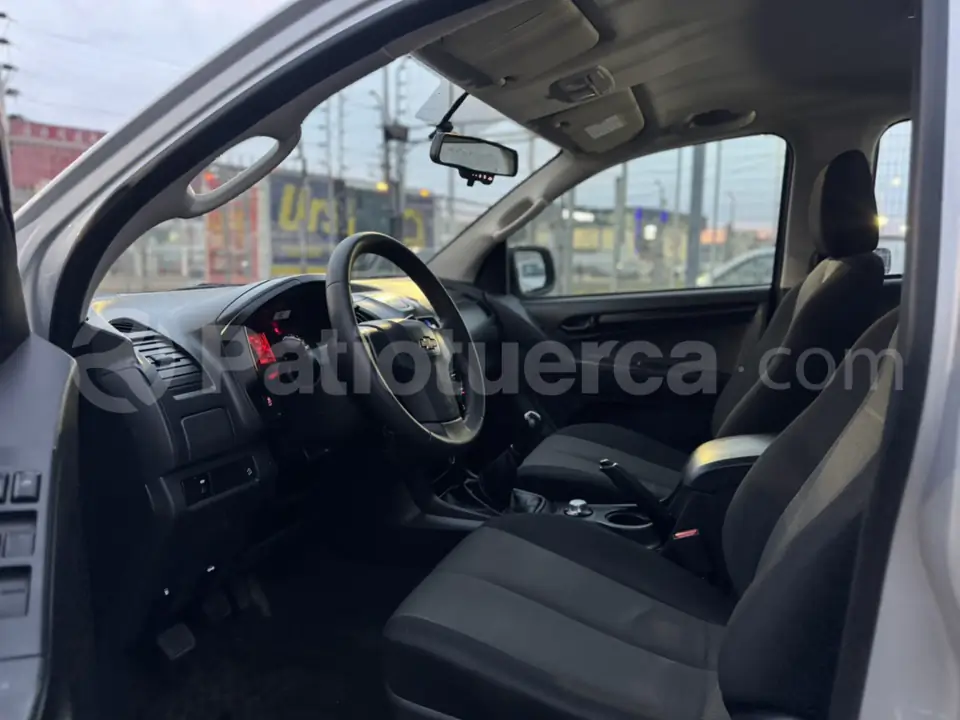 Foto 12 de Chevrolet DMAX CRDI 3.0 4X4 TM DIESEL