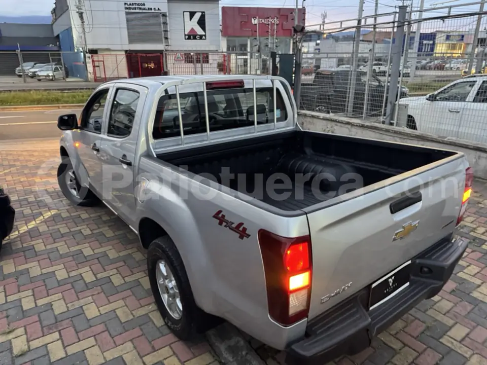 Foto 16 de Chevrolet DMAX CRDI 3.0 4X4 TM DIESEL