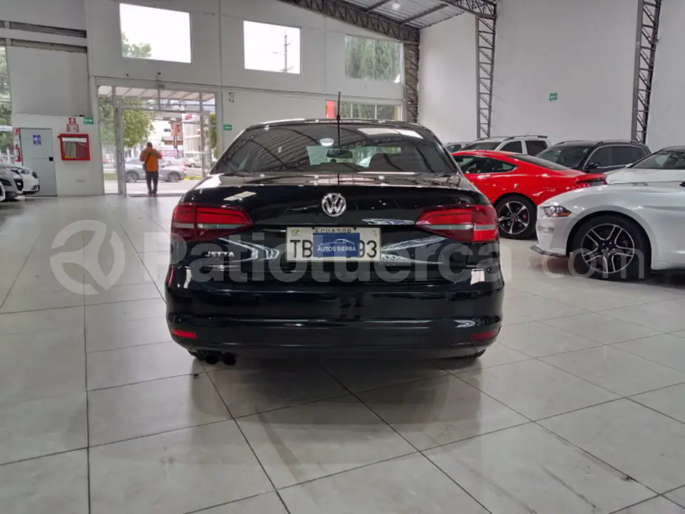 Foto 4 de Volkswagen Jetta