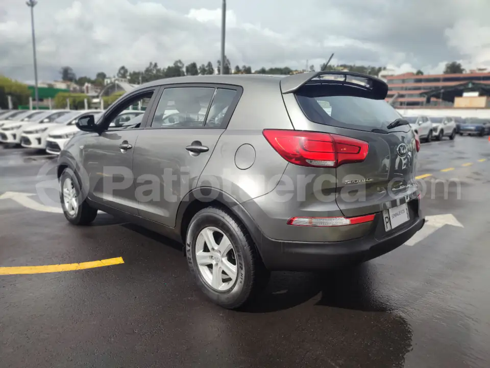 Foto 7 de Kia Sportage R