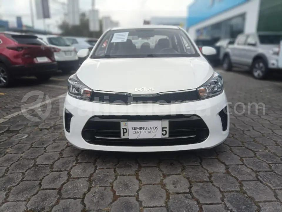 Foto 2 de Kia Soluto