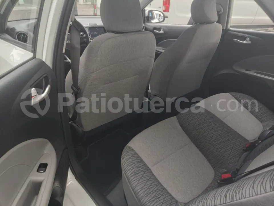 Foto 10 de Kia Soluto