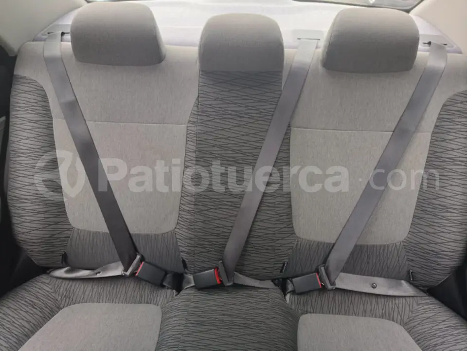 Foto 14 de Kia Soluto