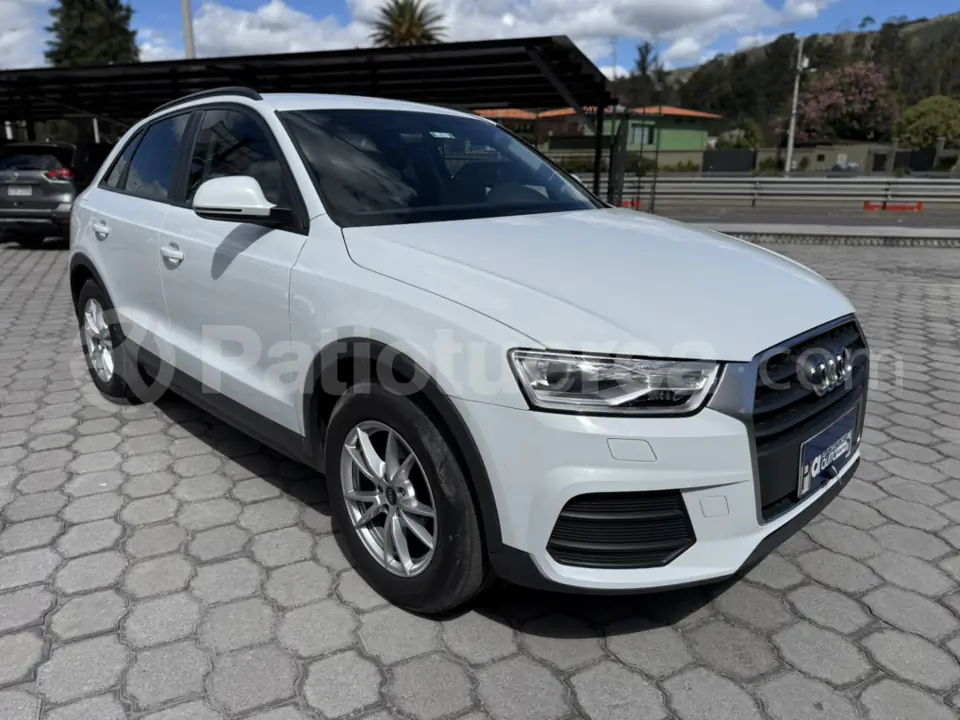 Foto 2 de Audi Q3 TFSI