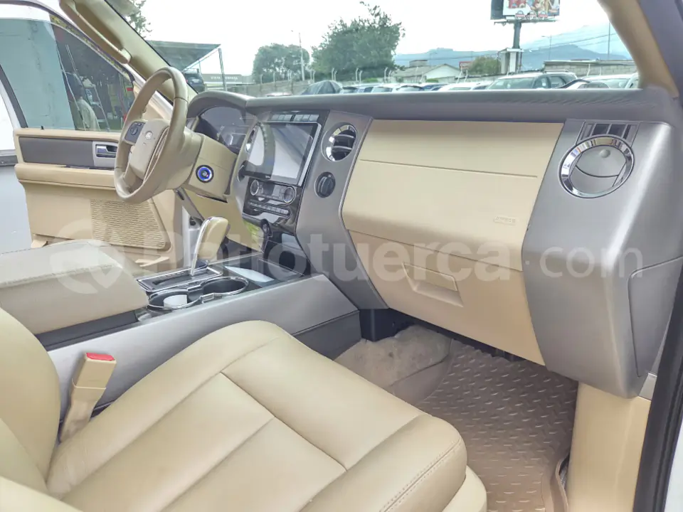 Foto 9 de Ford Expedition XLT
