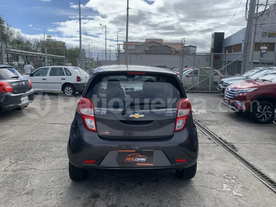 Foto 4 de Chevrolet Spark Premier