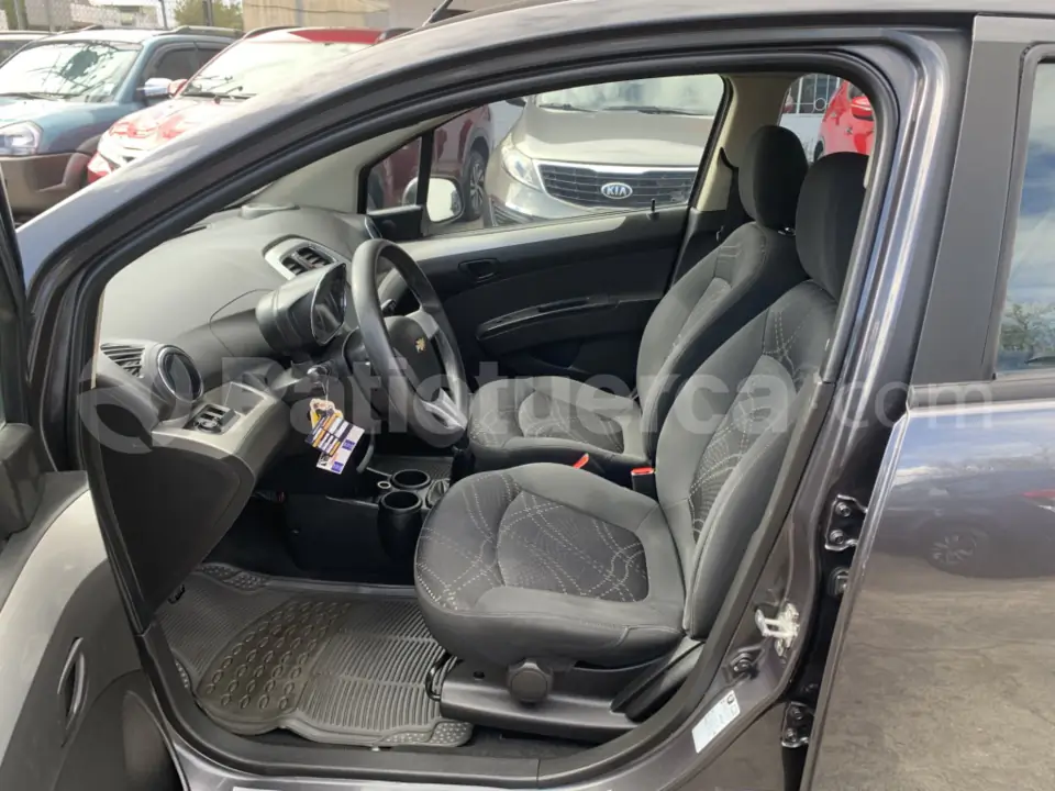 Foto 8 de Chevrolet Spark Premier