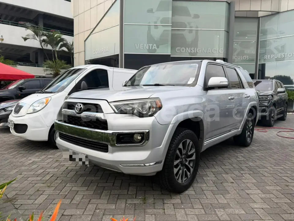 Foto 2 de Toyota 4Runner Limited