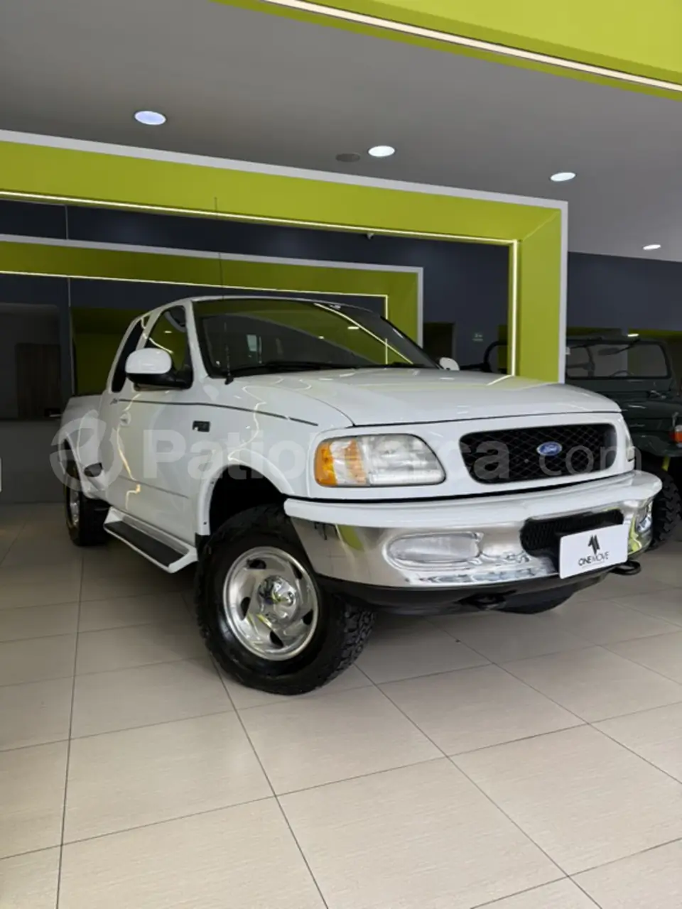 Foto 1 de Ford F150 Lariat