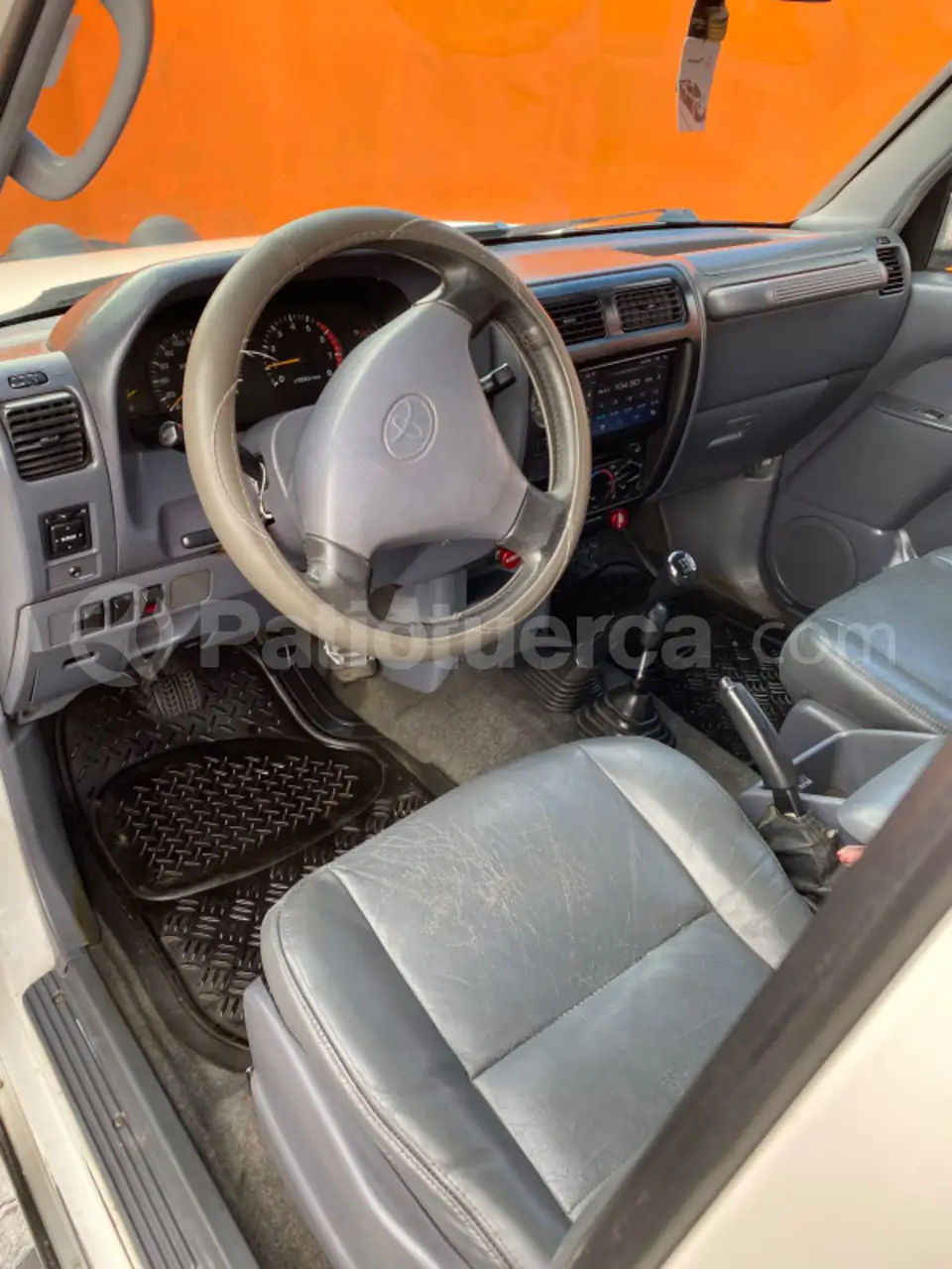 Foto 5 de Toyota Land Cruiser Prado GX