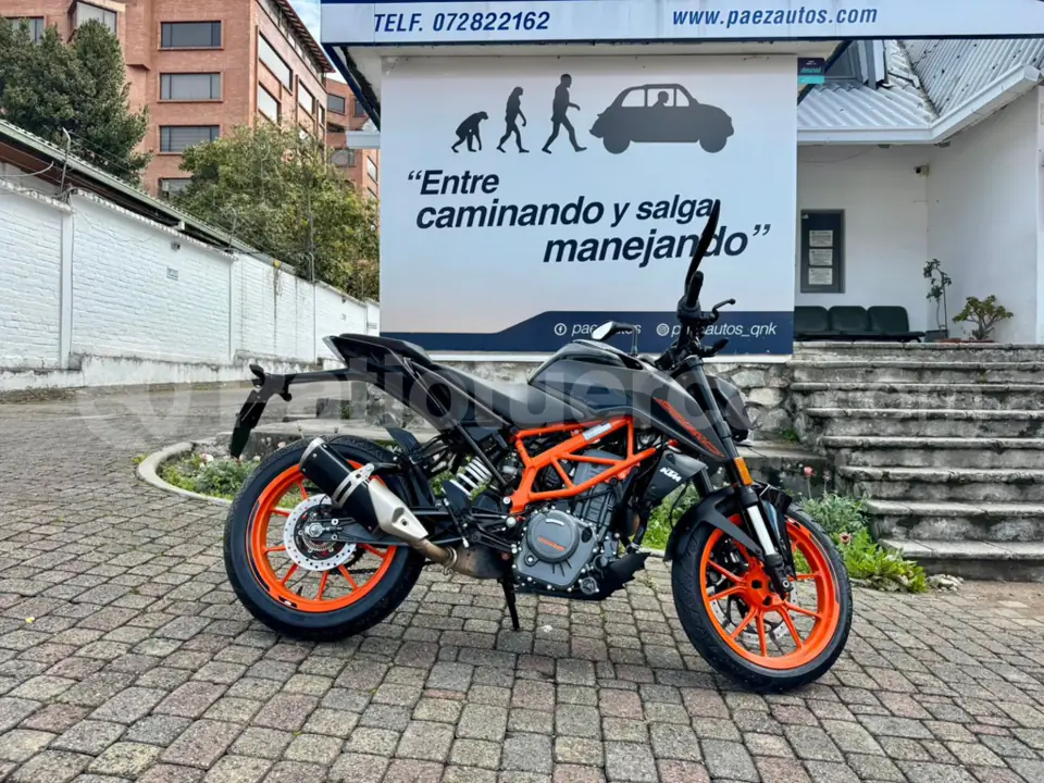 Foto 1 de KTM Duke 390