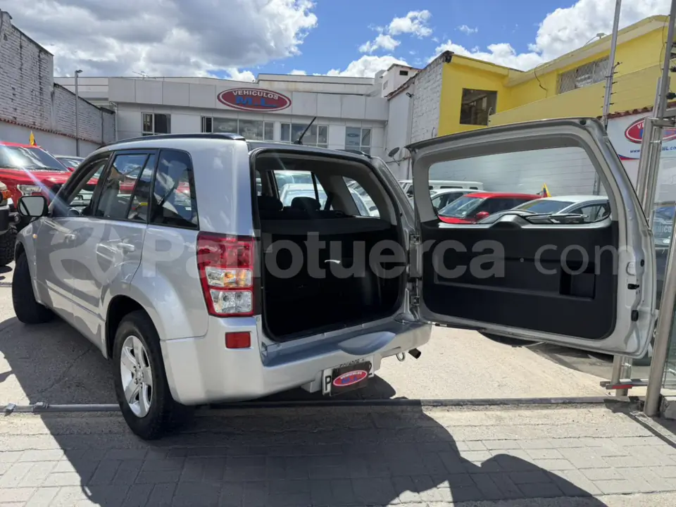 Foto 12 de Chevrolet Grand Vitara SZ