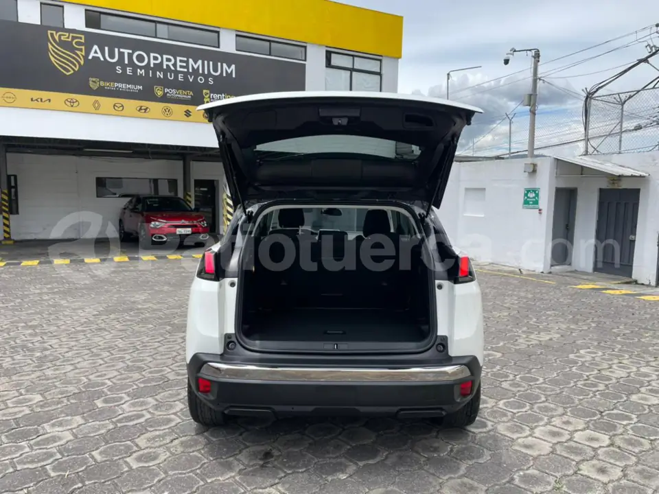 Foto 20 de Peugeot 3008N ACT